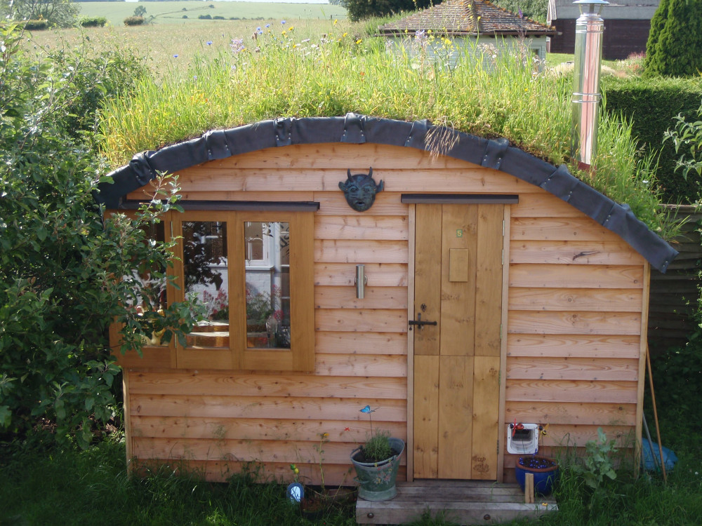 Garden room showing 'living roof'